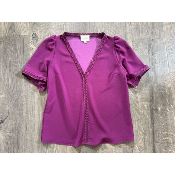 NEW Sézane Tina Blouse Plum Purple V-Neck Short Sleeve Top French 34 US XS/S 0/2 - Picture 3 of 5